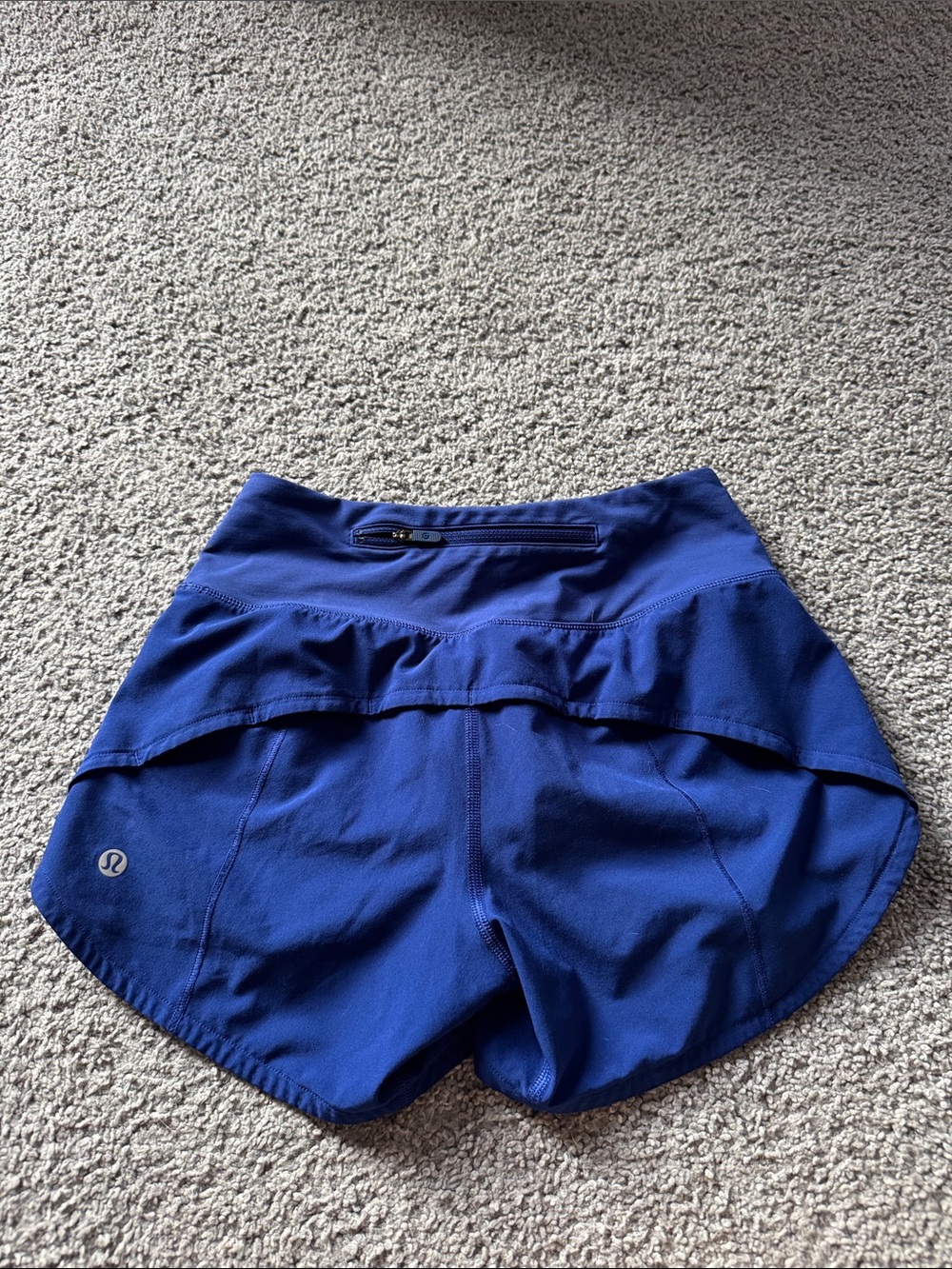 lululemon athletica Women's Royal Blue Athletic Shorts - Picture 2 of 2